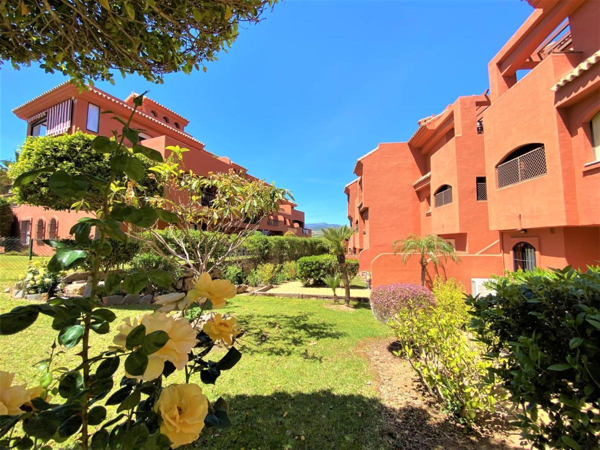 Sea View Penthouse Apartment With Hot Tub - Casa Bella Vista, Buenas Noches , เอสเตโปนา ภายนอก รูปภาพ
